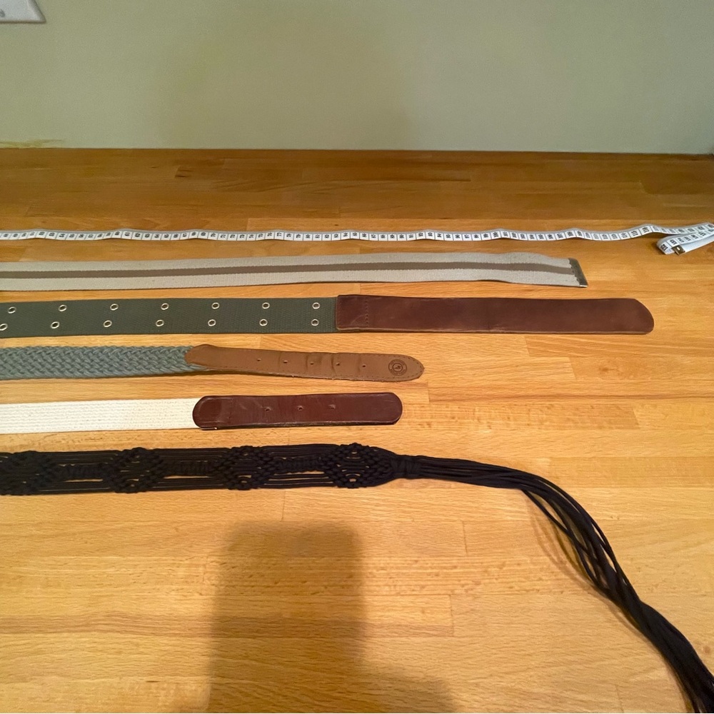 Ladies Assorted Belt Set - Beige, Green, Off White, Navy Blue - Picture 4 of 9